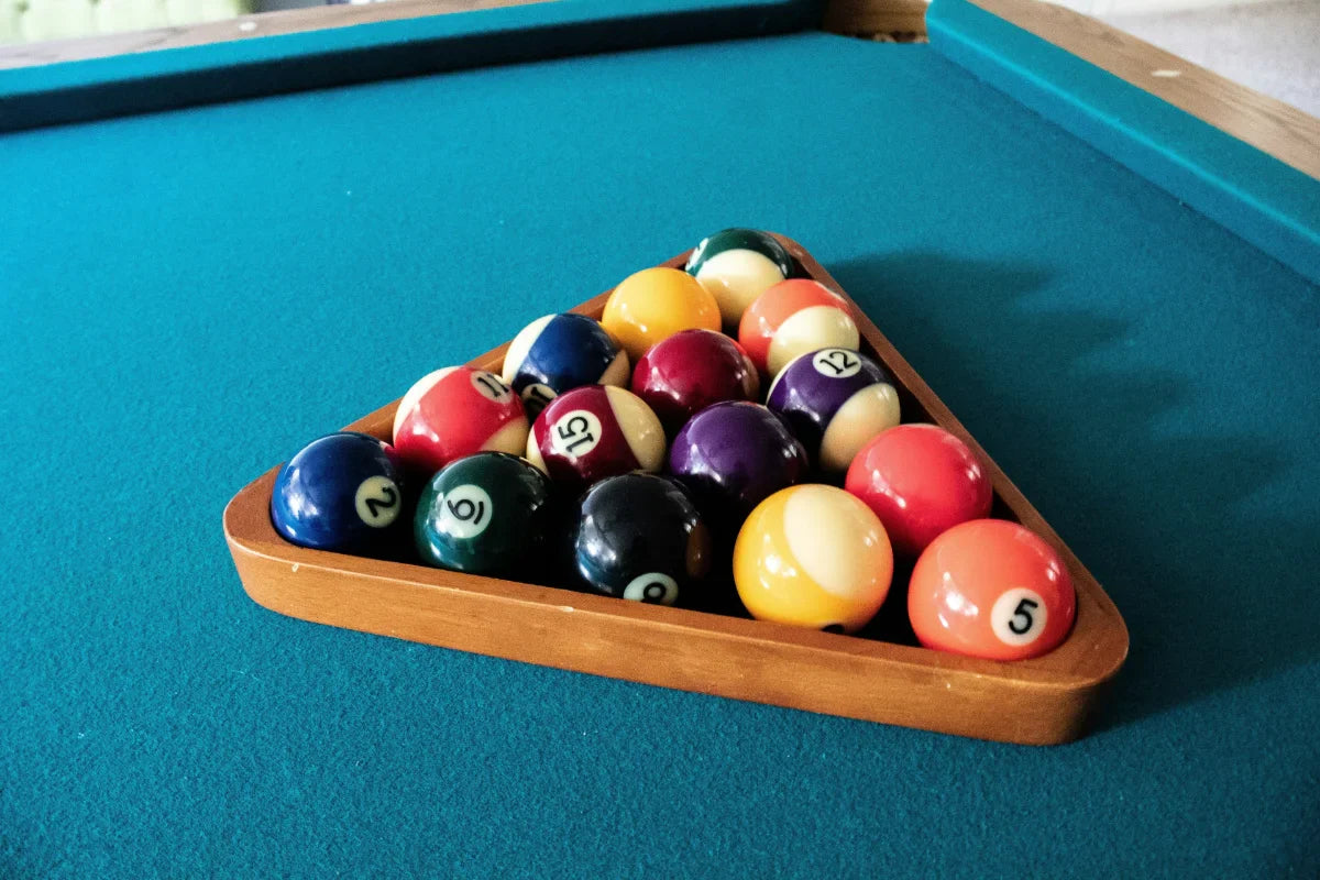 Aramith Balls vs Championship Balls: What Really Makes a Difference at the Table