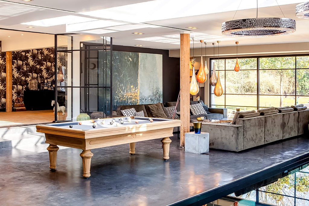 Venetian Pool Table